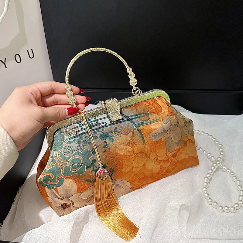 สไตล์ปักไหล่กระเป๋าผู้หญิงแฟชั - Embroidery Ideas For Bags บทวิจารณ์และราคา
