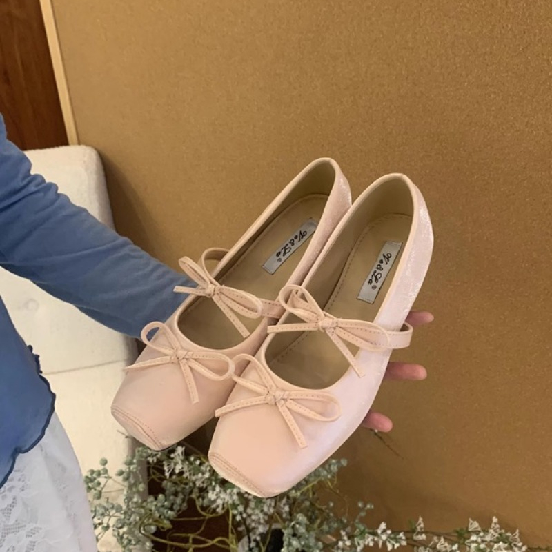 เทรนด์ใหม่ฤดูใบไม้ร่วง รองเท้า - Embroidery Flat Shoes บทวิจารณ์และราคา
