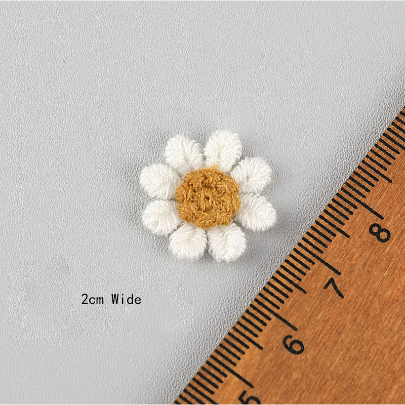 10 ชิ้นดอกไม้เย็บปักถักร้อยแพท - Embroidery Letter M บทวิจารณ์และราคา