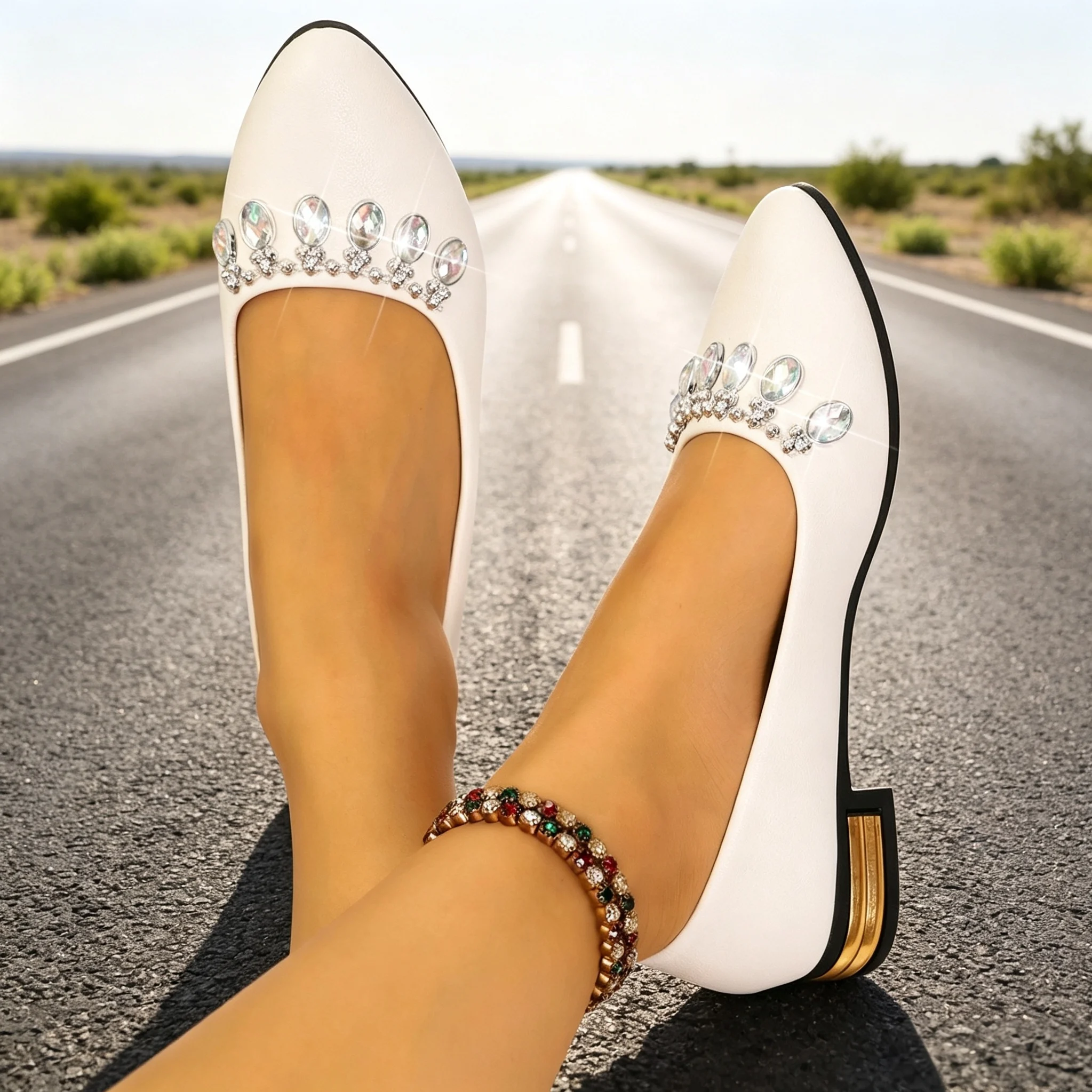 รองเท้าส้นแบนสำหรับผู้หญิง หัว - Embroidery Flat Shoes บทวิจารณ์และราคา