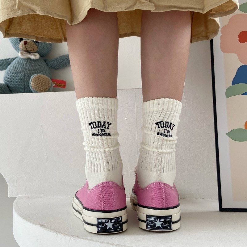 ถุงเท้าผ้าฝ้ายแบบตลกสำหรับผู้ช - Embroidery Letter M บทวิจารณ์และราคา