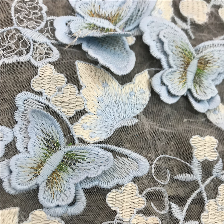 ผ้าลูกไม้ไหมนมปักลายผีเสื้อ 3  - Embroidery Abaya บทวิจารณ์และราคา