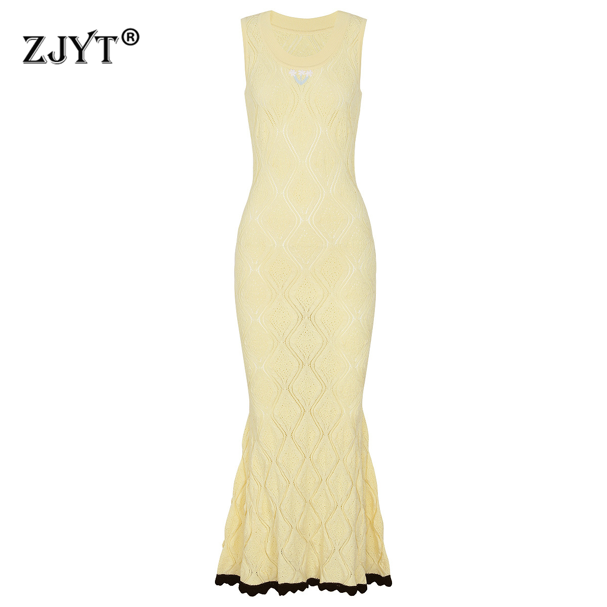 เดรสยาวถักนิตติ้งสำหรับผู้หญิง - Embroidery Yellow Dress บทวิจารณ์และราคา
