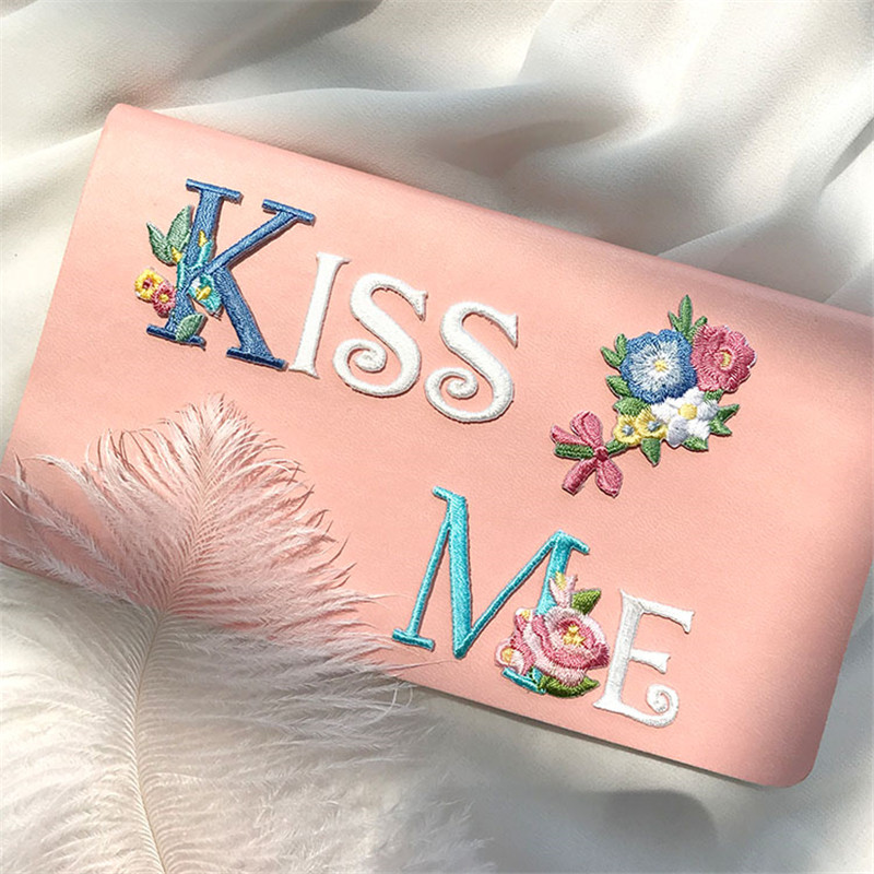 แพทช์รูปดอกกุหลาบตัวอักษรภาษาอ - Embroidery Letter M บทวิจารณ์และราคา